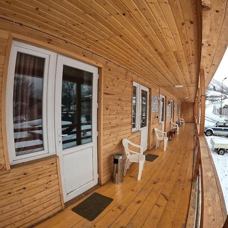 Girgola Bed & Breakfast Местия Екстериор снимка