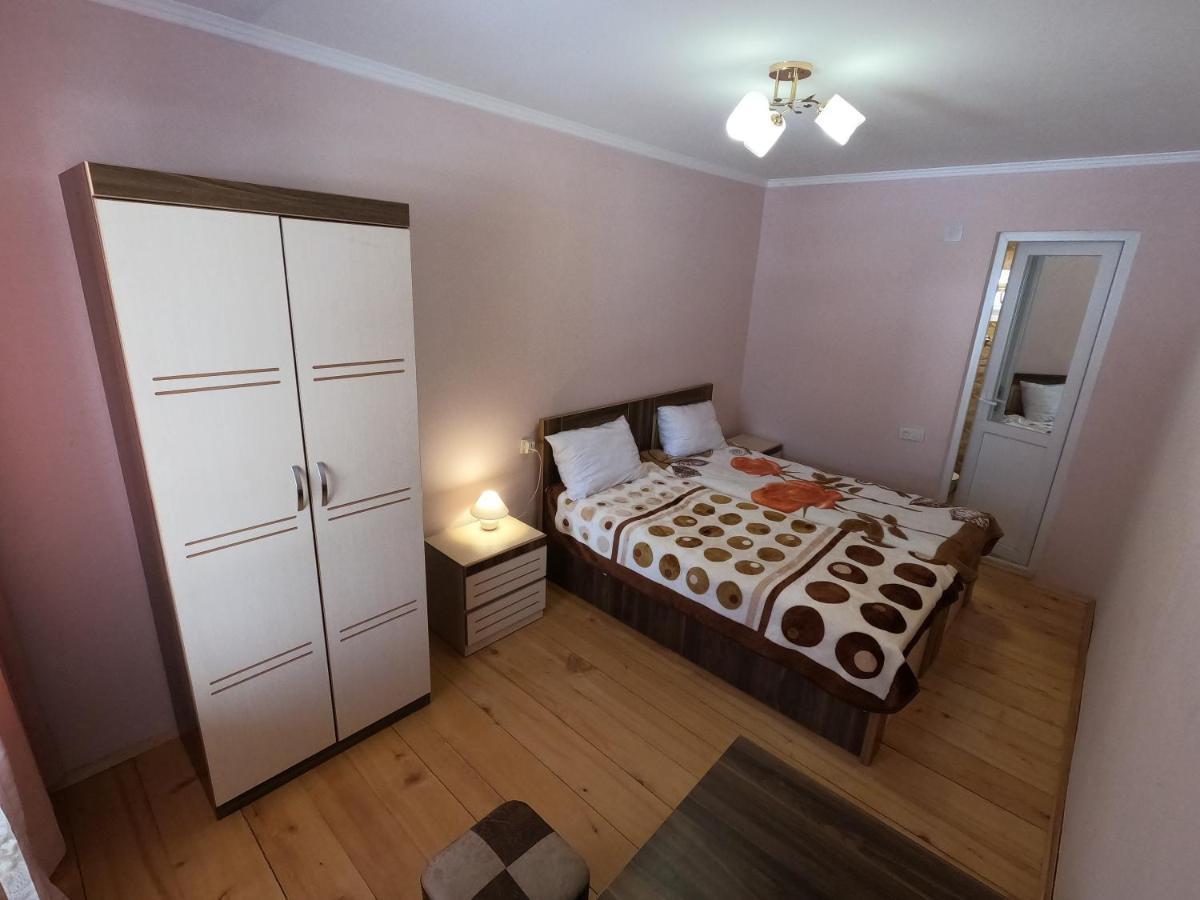 Girgola Bed & Breakfast Местия Екстериор снимка