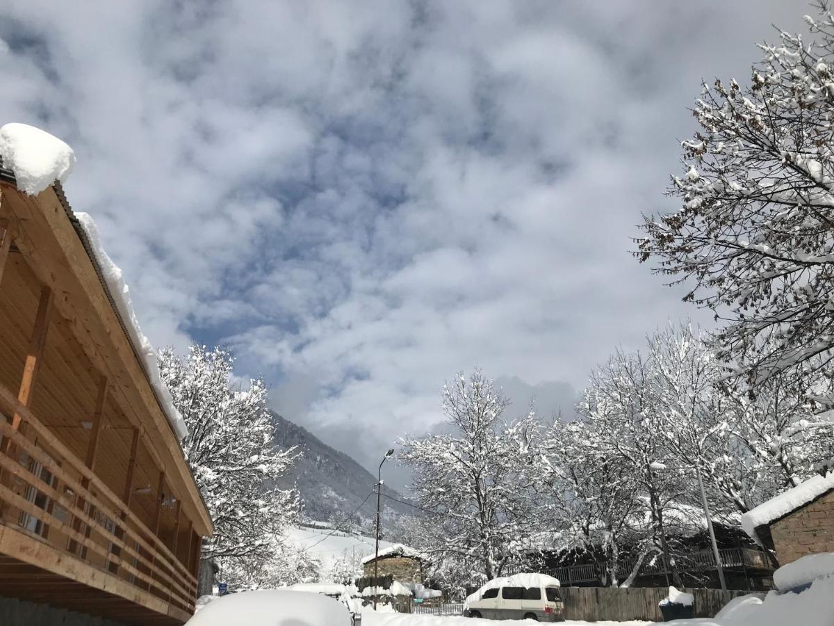 Girgola Bed & Breakfast Местия Екстериор снимка