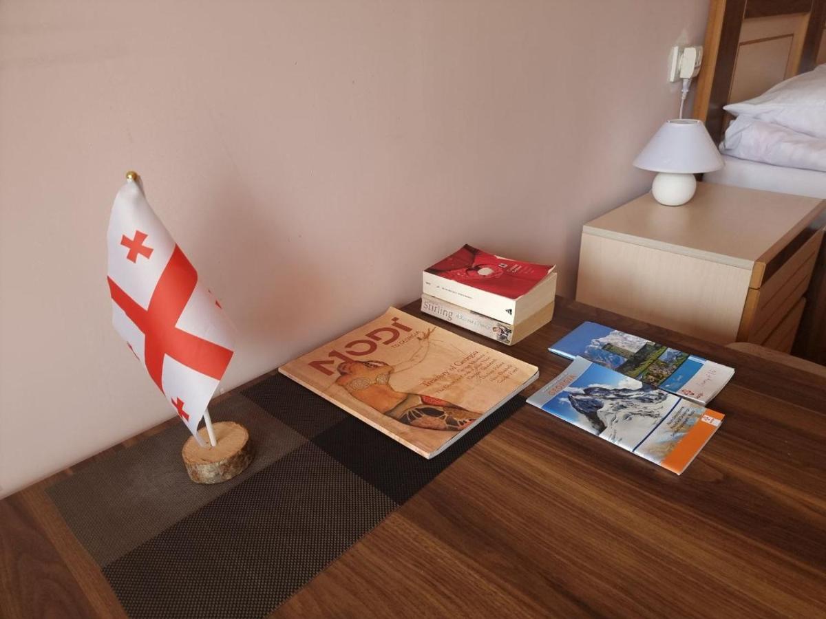 Girgola Bed & Breakfast Местия Екстериор снимка