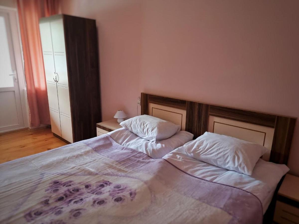 Girgola Bed & Breakfast Местия Екстериор снимка