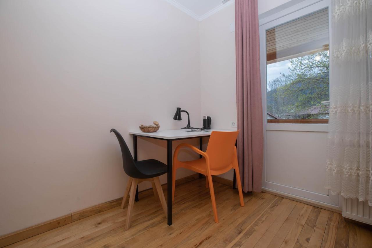 Girgola Bed & Breakfast Местия Екстериор снимка